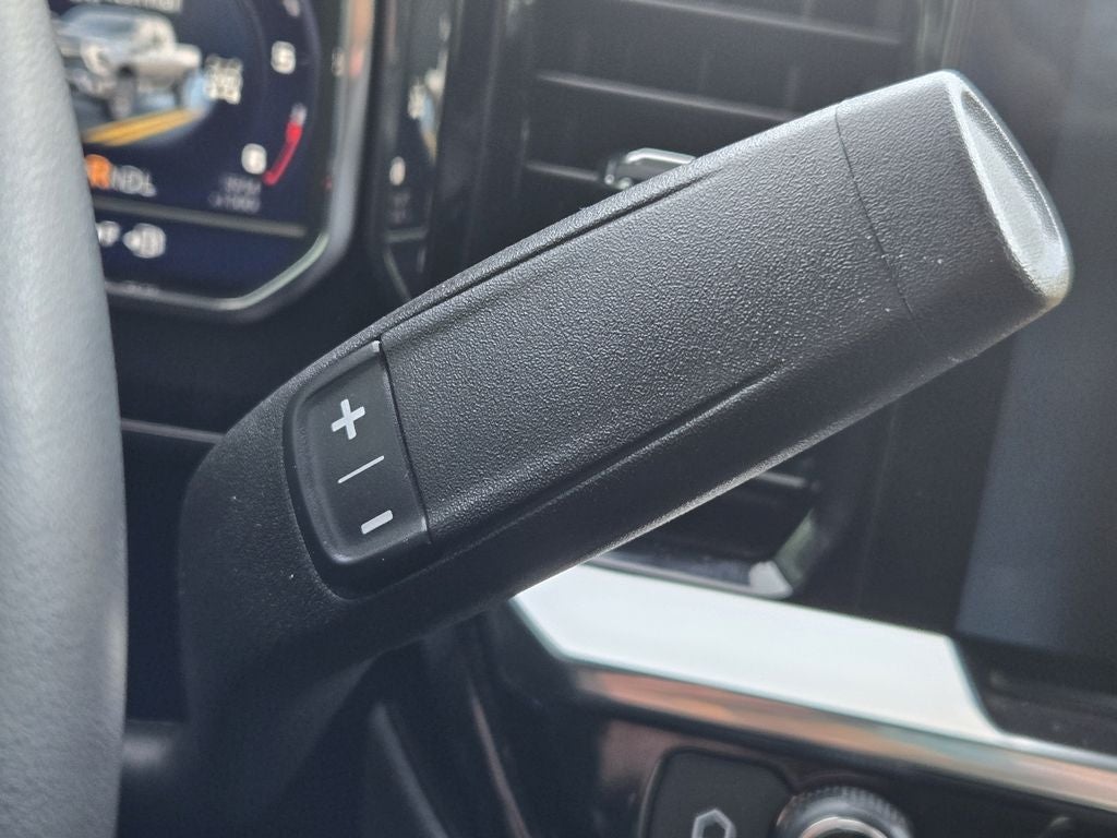 2024 Chevrolet Silverado LT