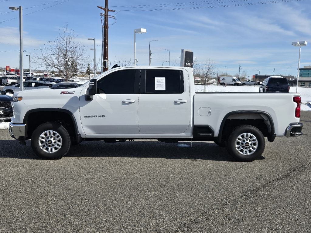 2024 Chevrolet Silverado LT