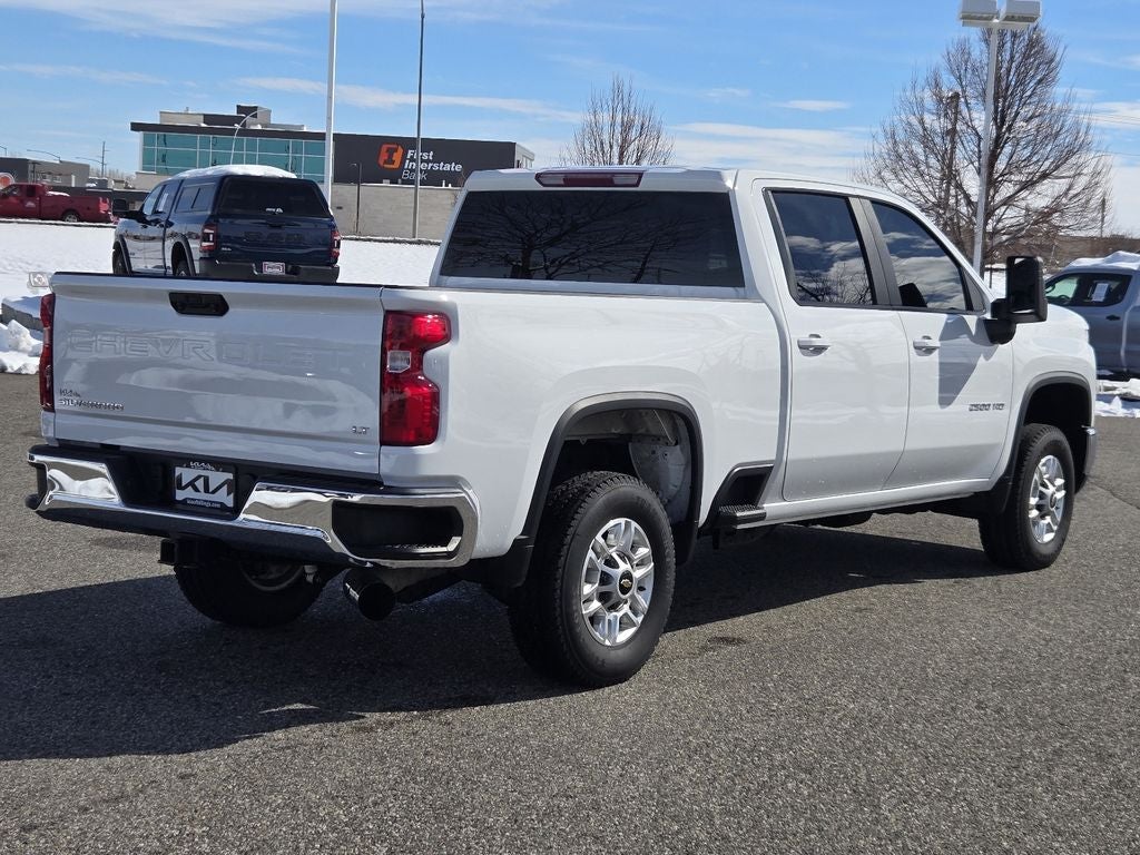2024 Chevrolet Silverado LT