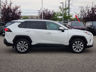 2025 Toyota RAV4 XLE Premium