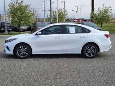2022 Kia Forte LXS