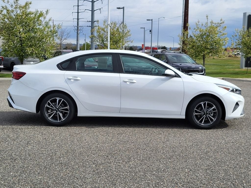 2022 Kia Forte LXS