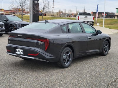 2025 Kia K4 LXS