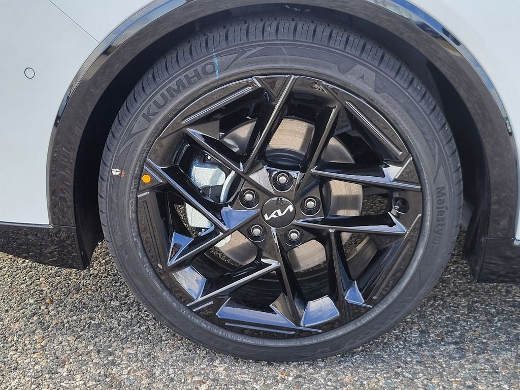 2025 Kia K4 GT-Line Turbo