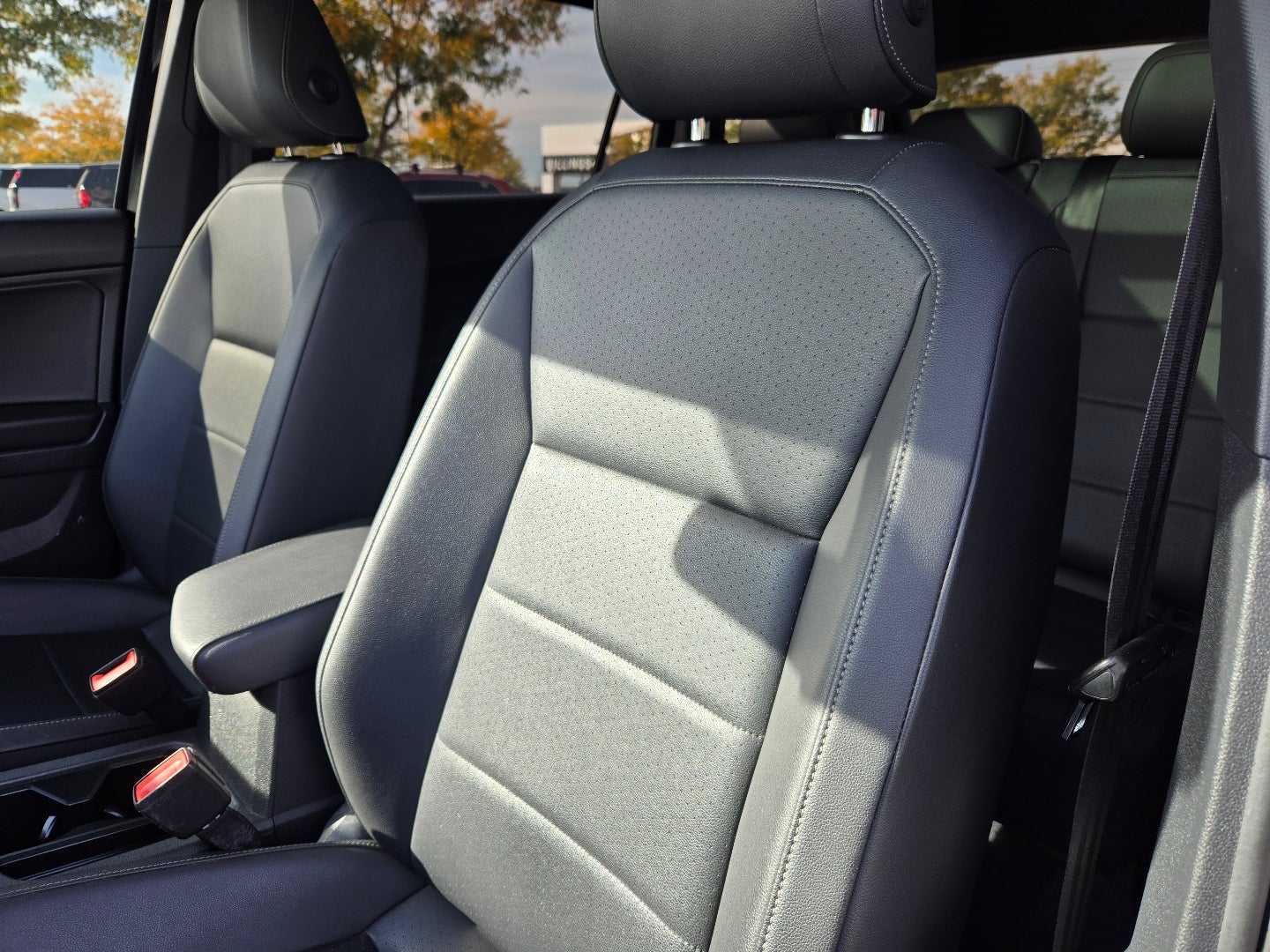2020 Volkswagen Tiguan SE R-Line Black