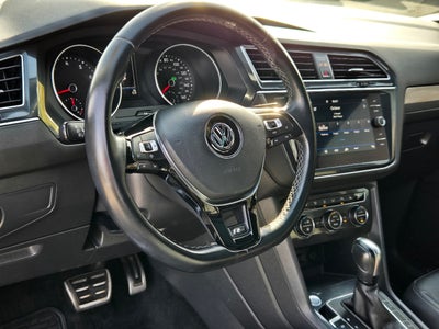 2020 Volkswagen Tiguan SE R-Line Black