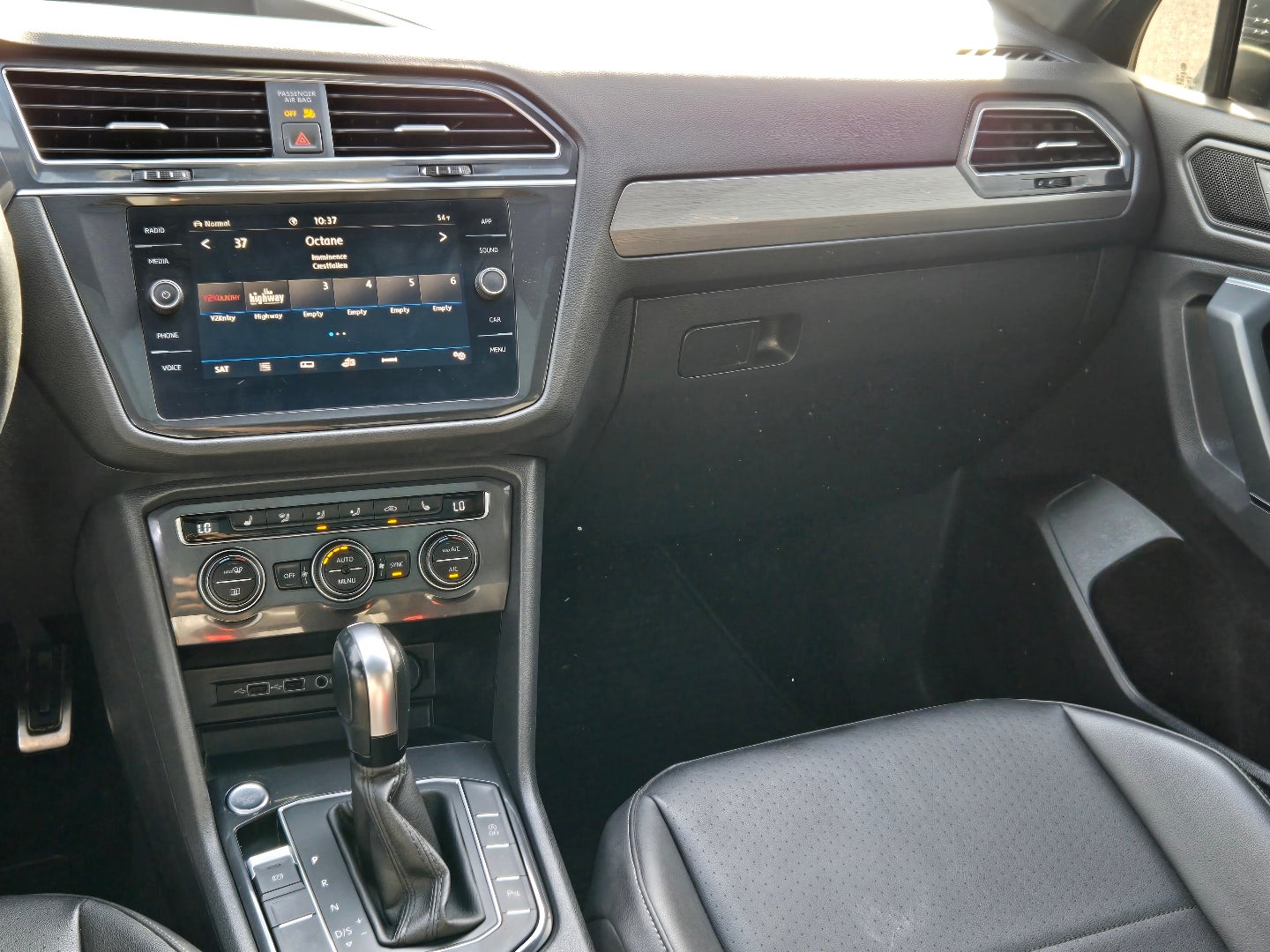 2020 Volkswagen Tiguan SE R-Line Black