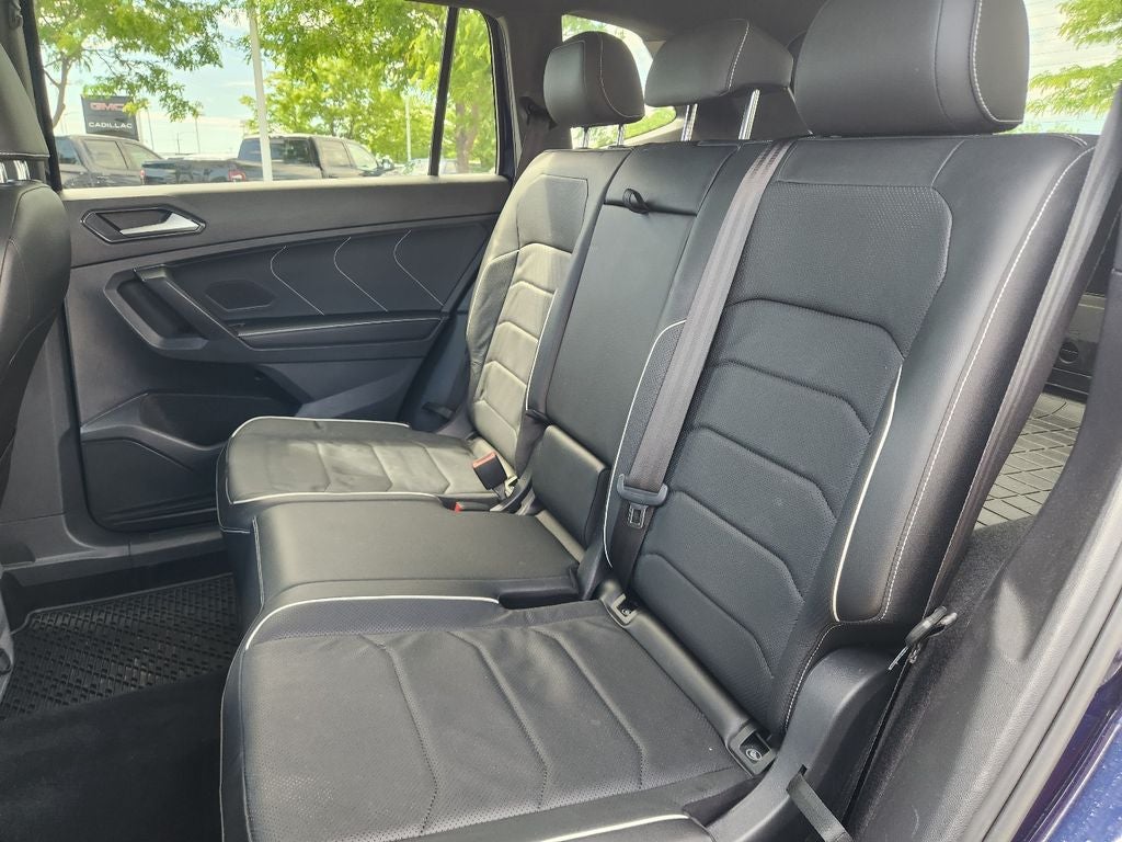 2022 Volkswagen Tiguan SEL R-Line