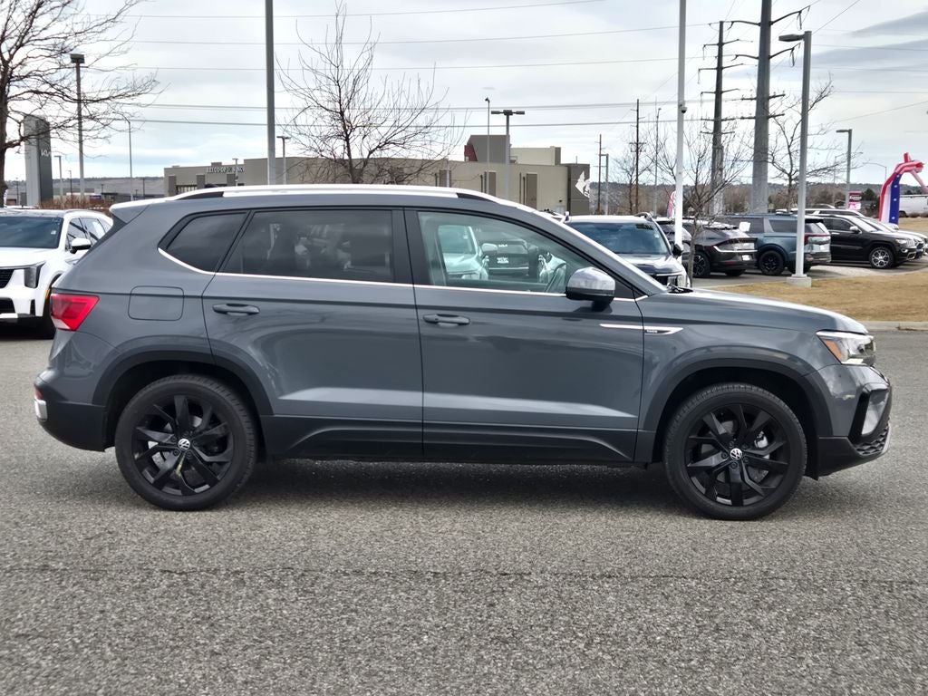 2022 Volkswagen Taos SE