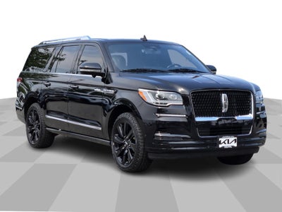 2022 Lincoln Navigator L Reserve