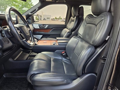 2022 Lincoln Navigator L Reserve