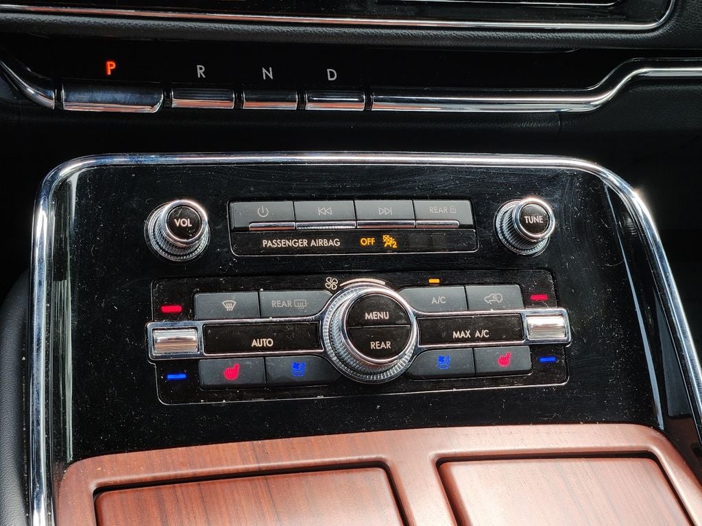 2022 Lincoln Navigator L Reserve
