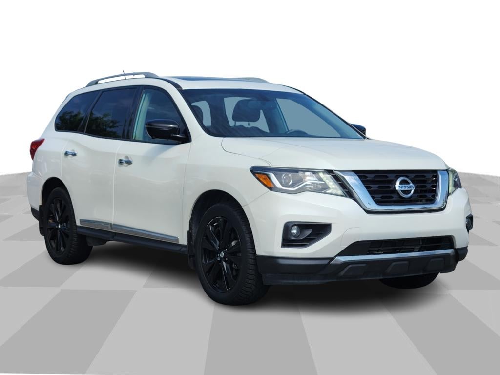 2017 Nissan Pathfinder Platinum