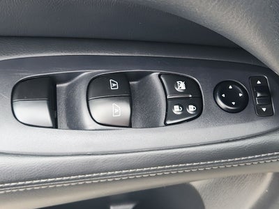 2017 Nissan Pathfinder Platinum