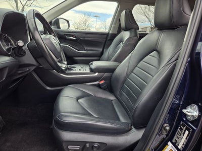 2023 Toyota Highlander XLE