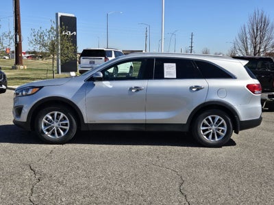 2016 Kia Sorento LX