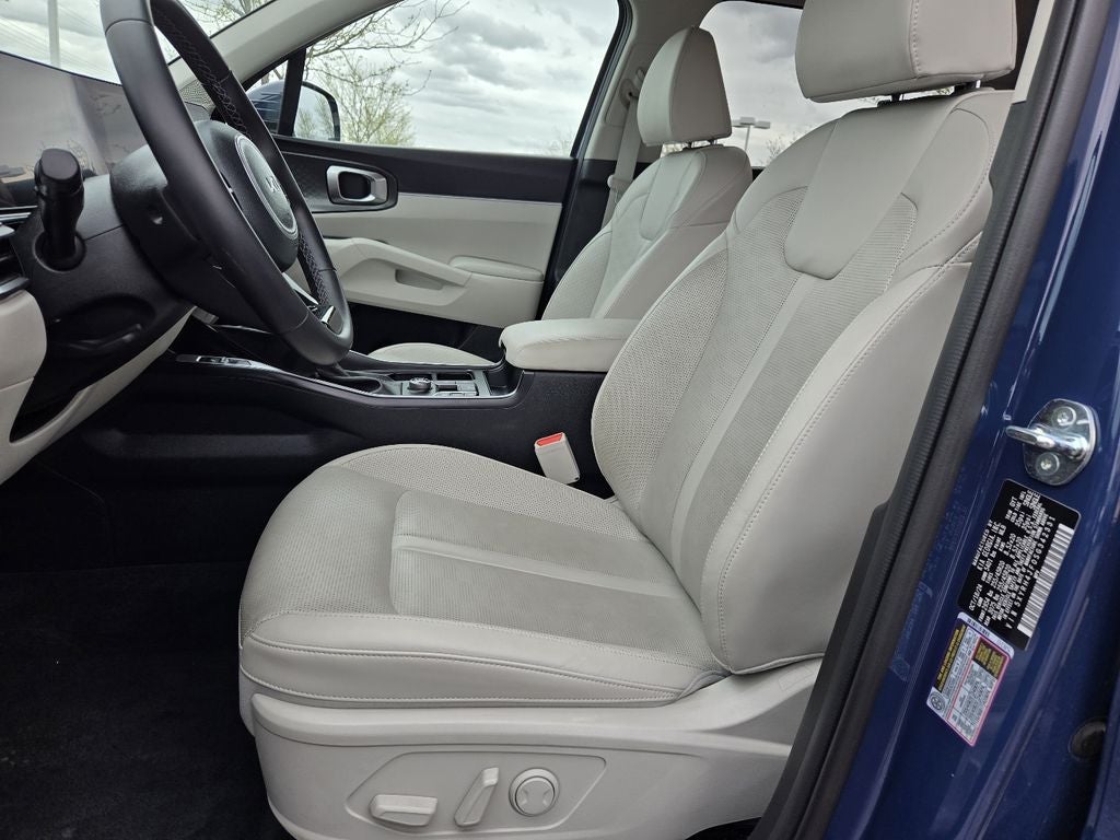 2025 Kia Sorento EX