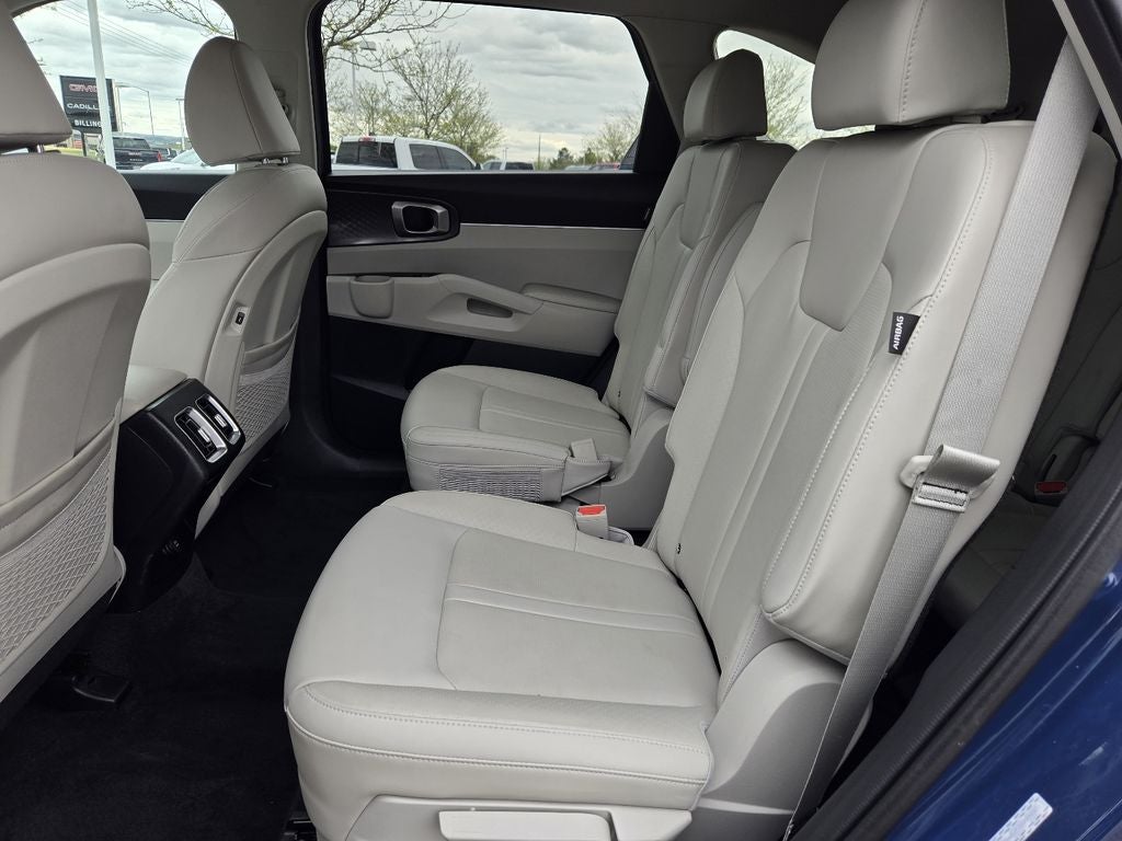 2025 Kia Sorento EX