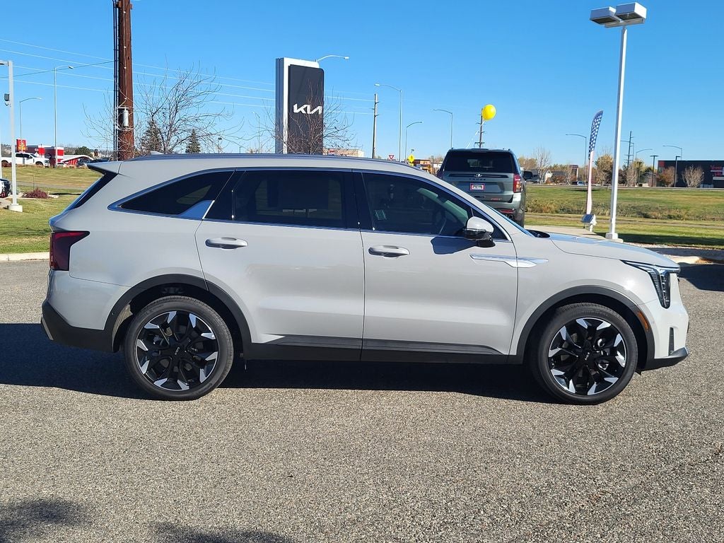 2025 Kia Sorento SX