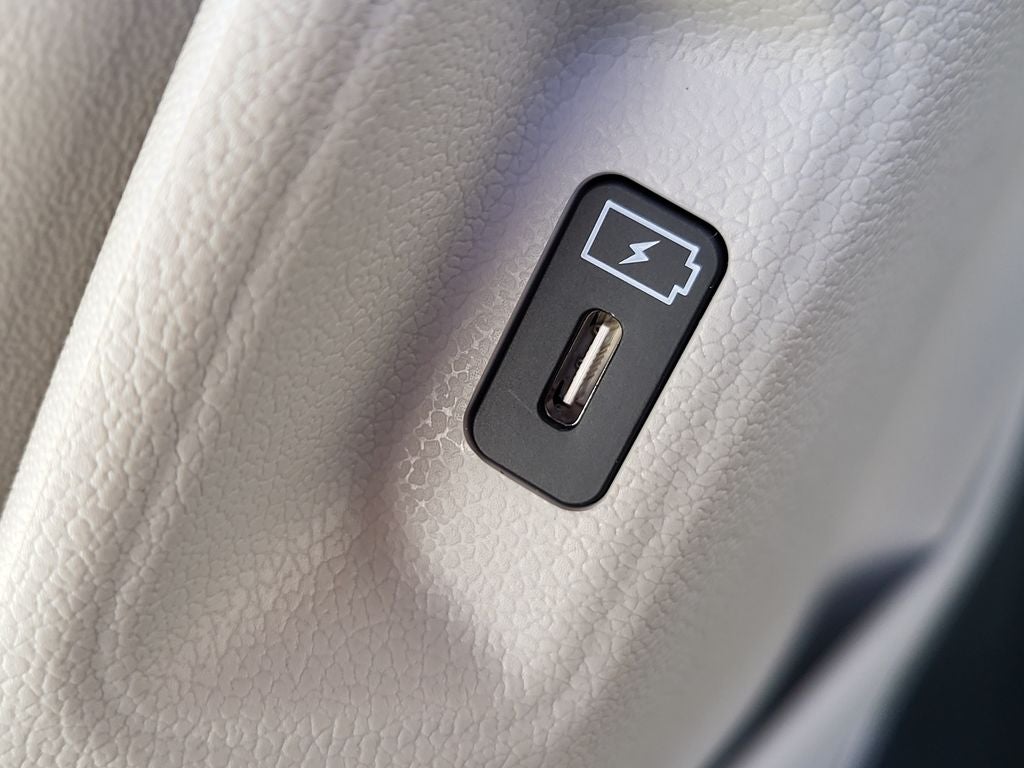 2025 Kia Sorento S Alpine Edition