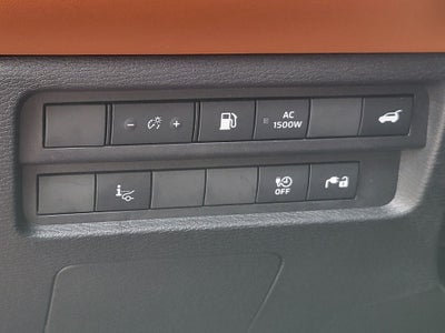 2025 Mitsubishi Outlander PHEV SEL