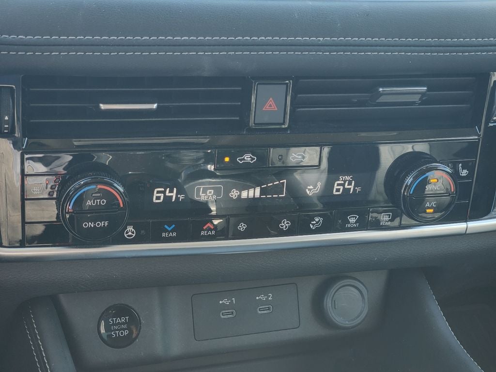 2025 Nissan Rogue Platinum