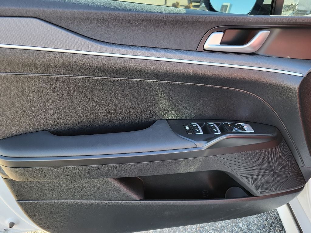 2025 Kia K5 LXS PINK EDITION