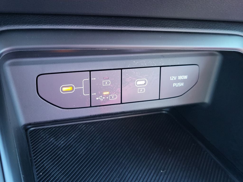 2025 Kia K5 LXS PINK EDITION