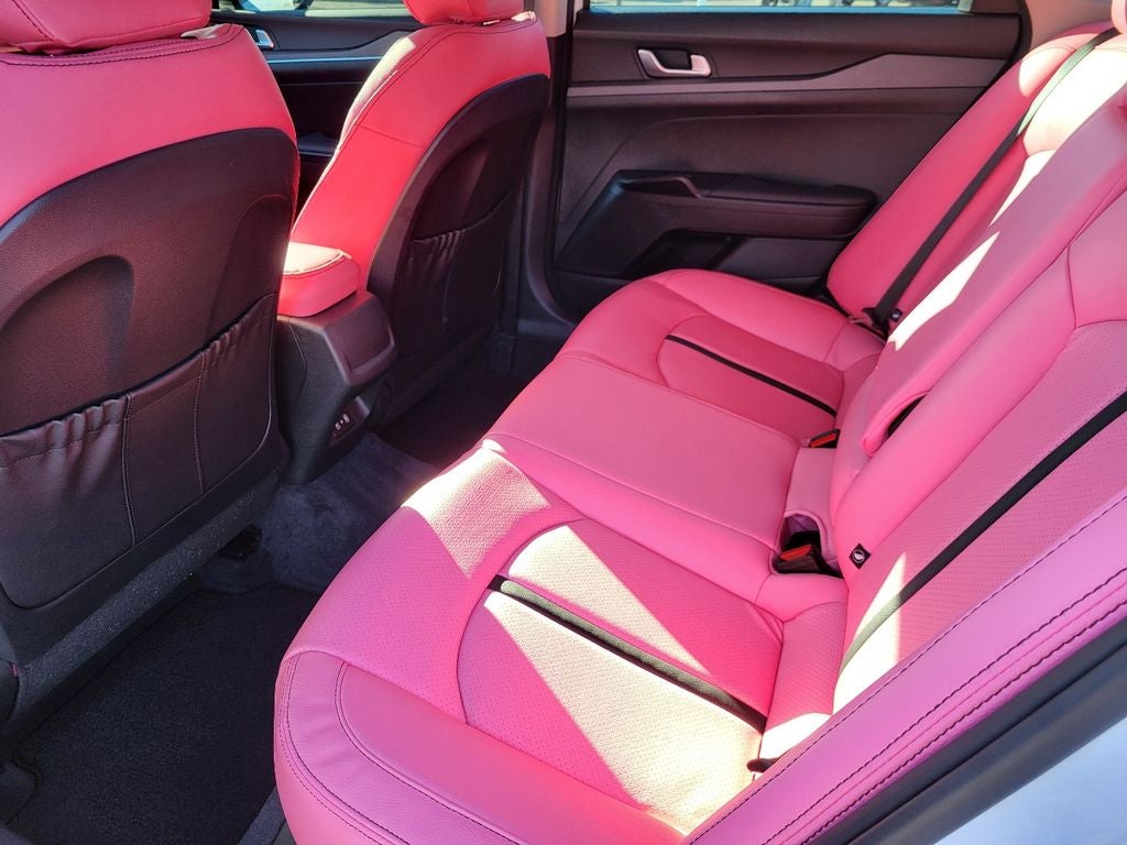 2025 Kia K5 LXS PINK EDITION