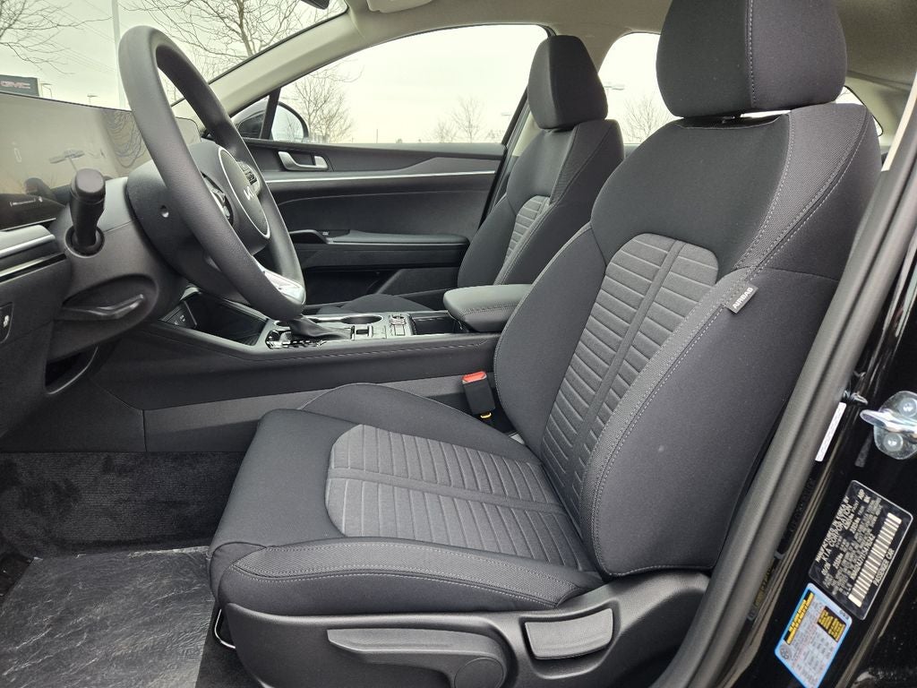 2026 Kia K5 LXS