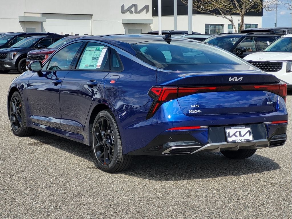 2026 Kia K5 GT-Line
