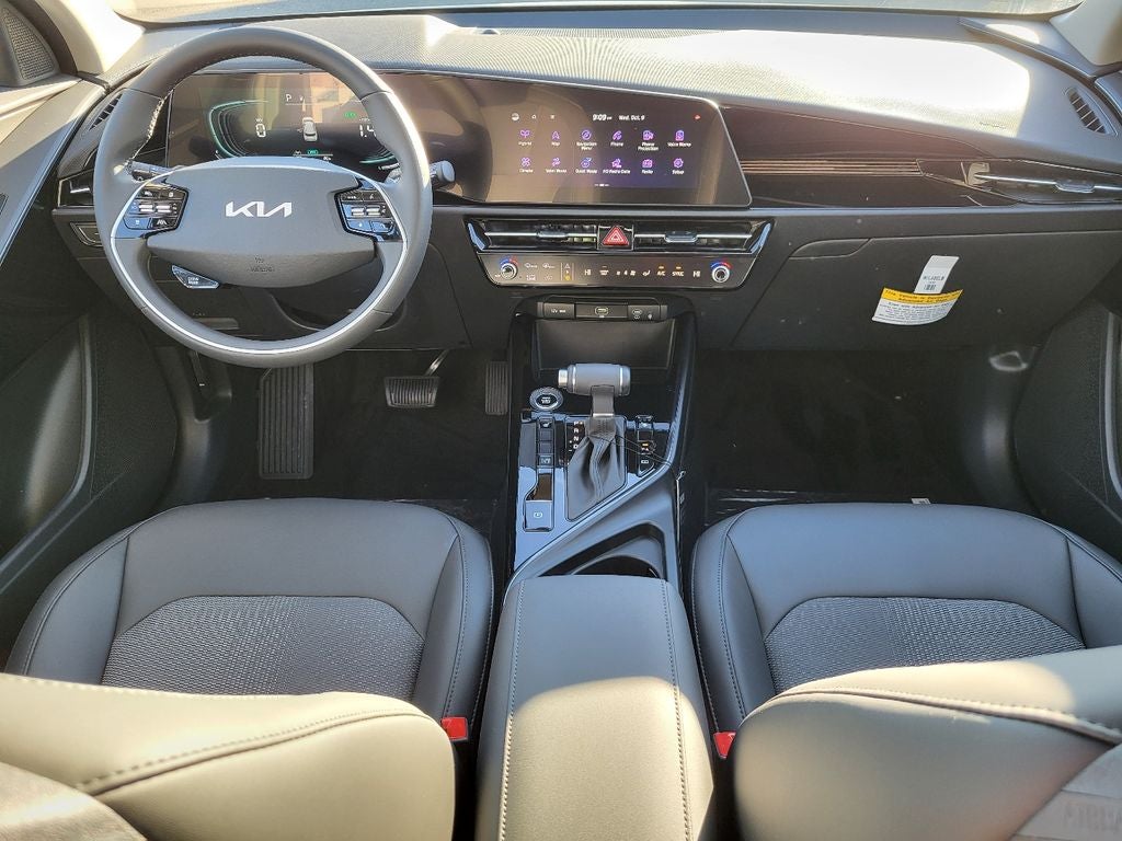 2025 Kia Niro EX