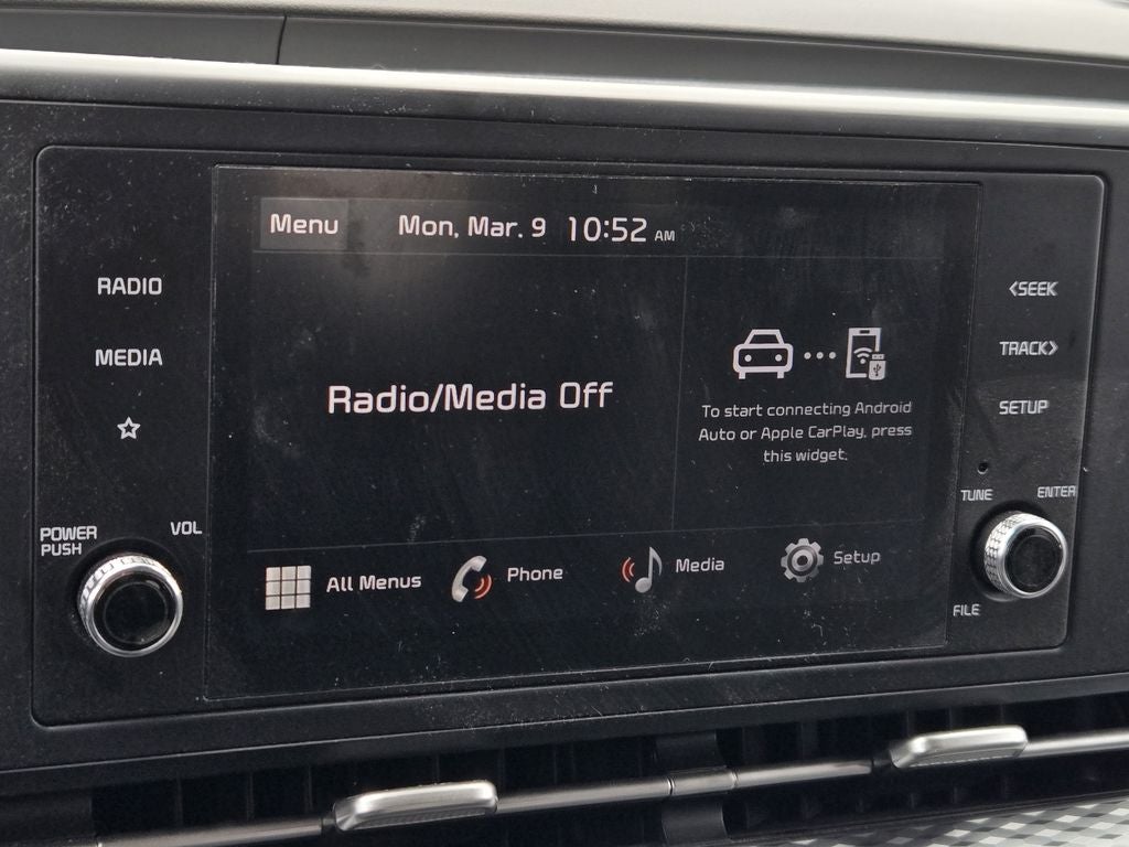 2023 Kia Carnival LX