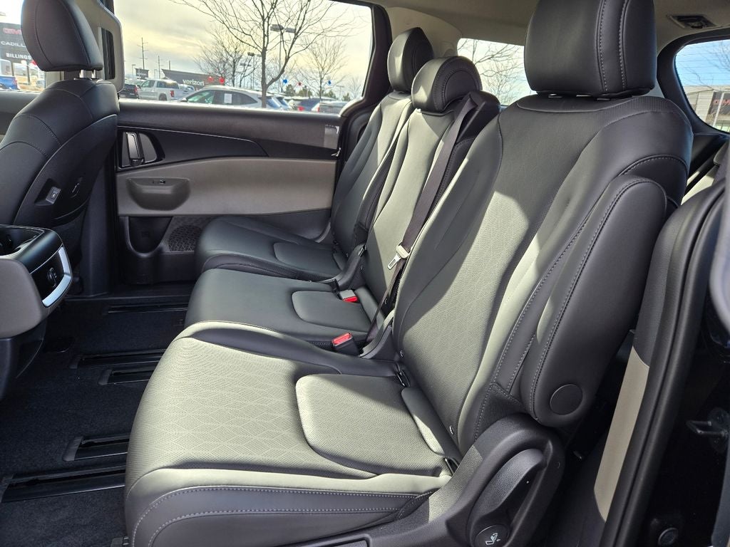 2026 Kia Carnival LXS