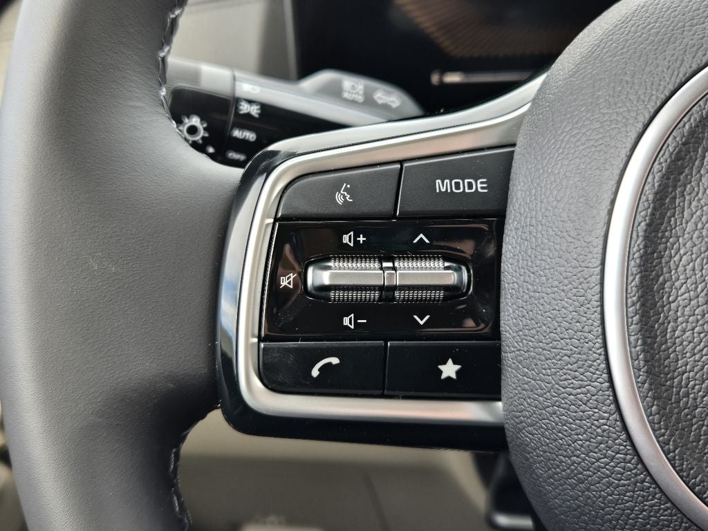 2026 Kia Carnival LXS