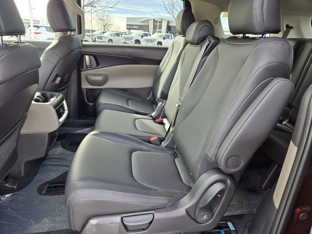 2026 Kia Carnival LXS