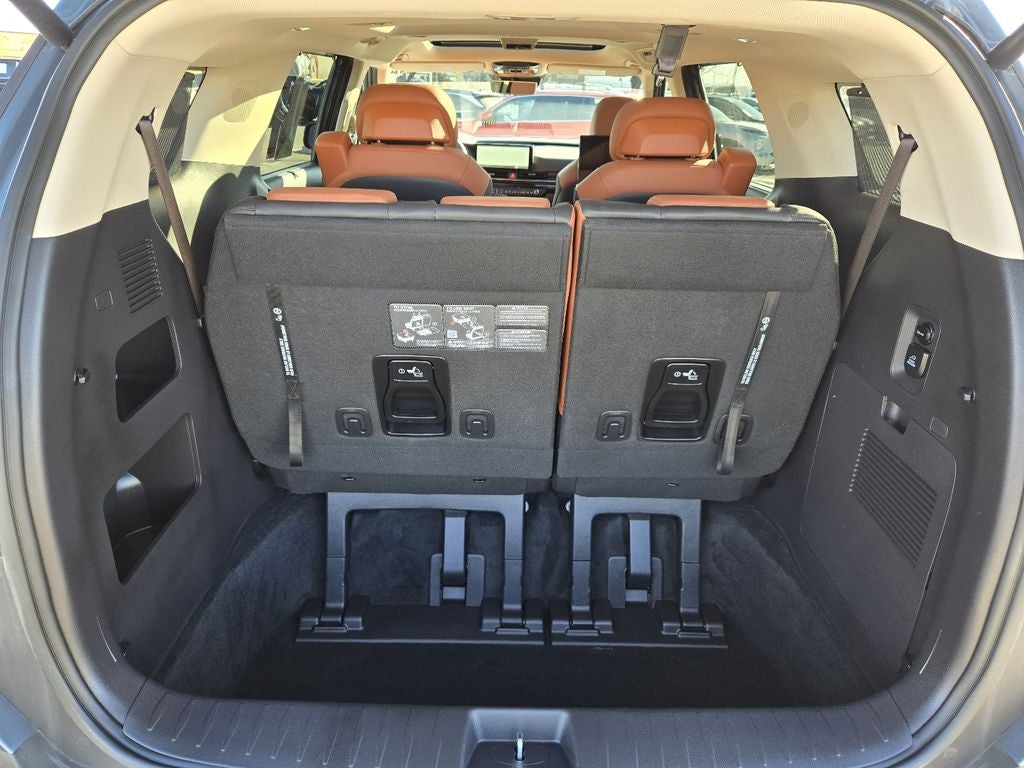 2025 Kia Carnival SX Prestige