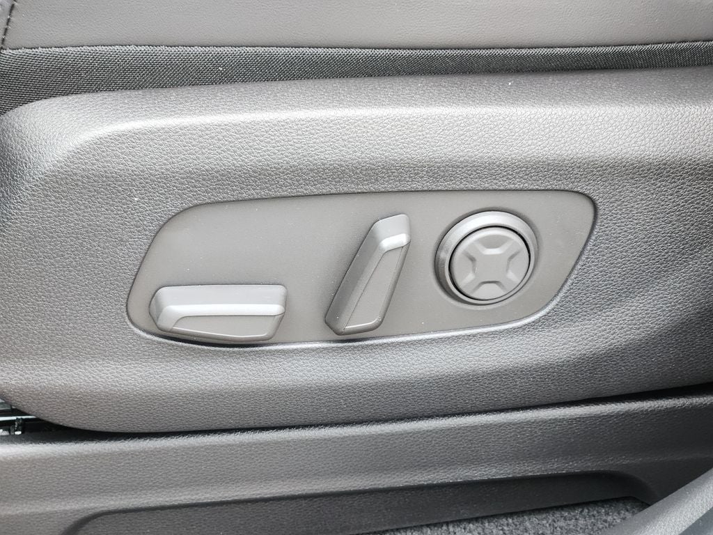 2027 Kia Carnival Hybrid SX