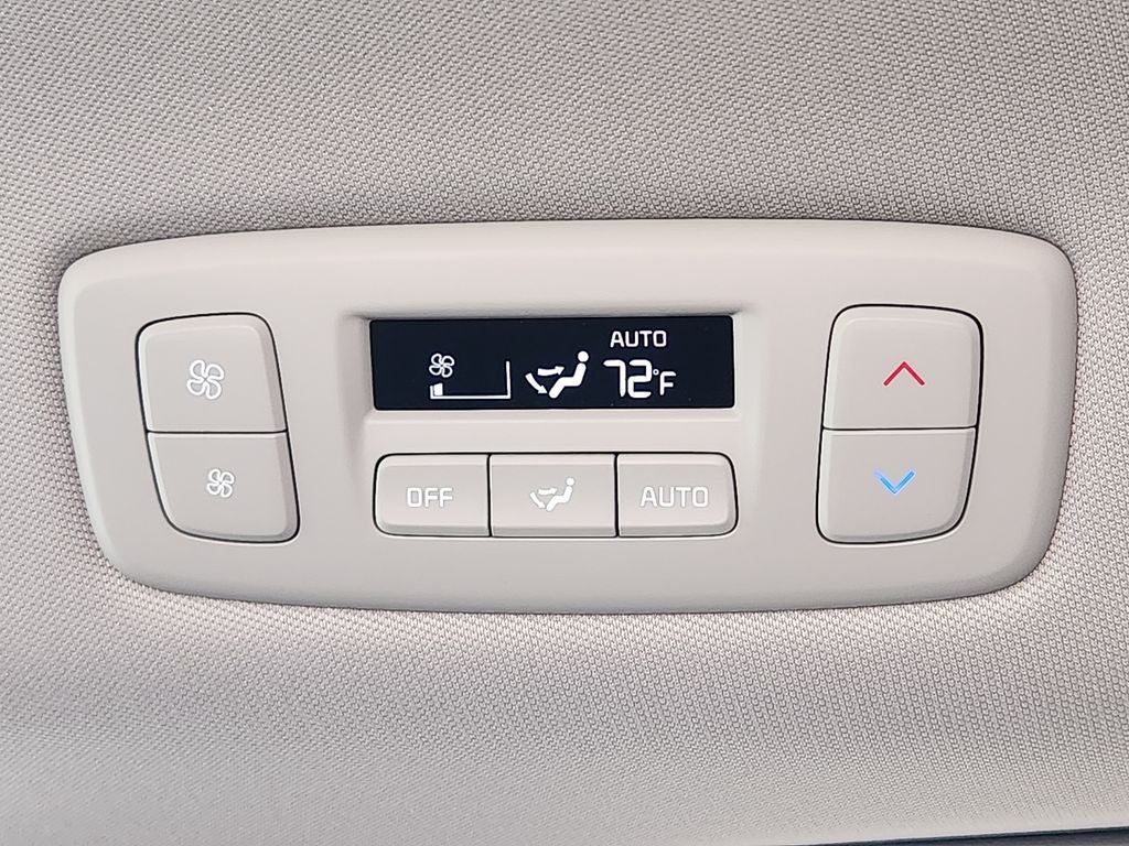 2027 Kia Carnival Hybrid SX