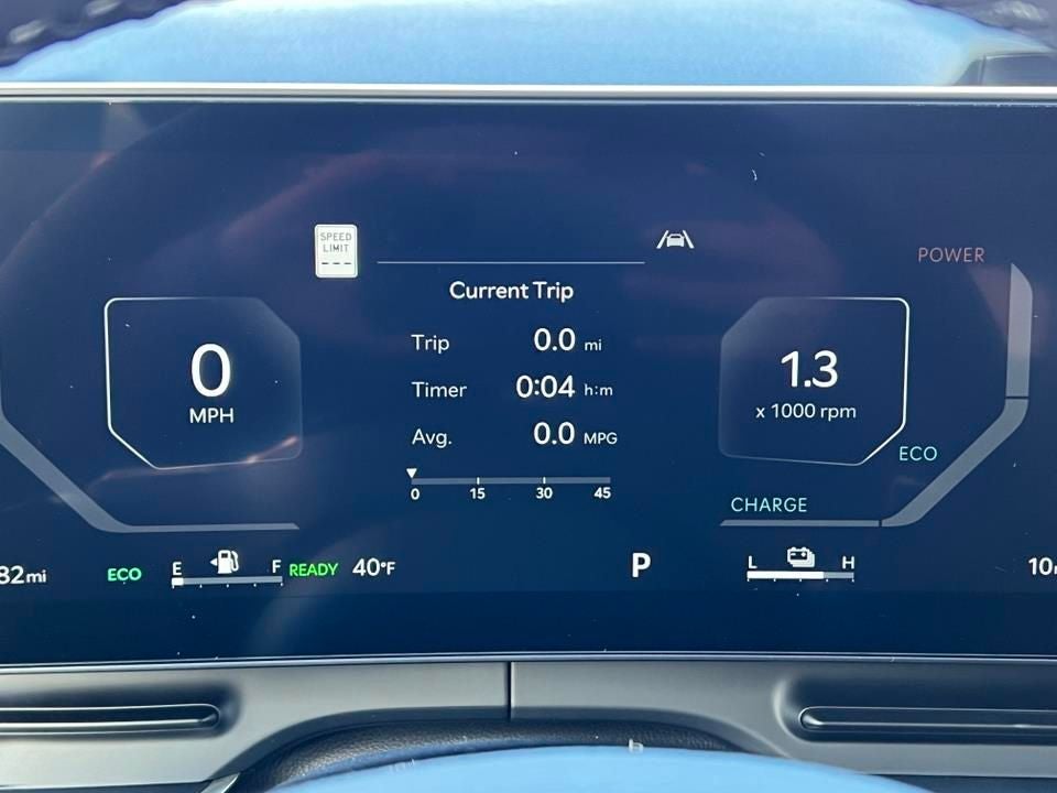 2025 Kia Carnival Hybrid SX