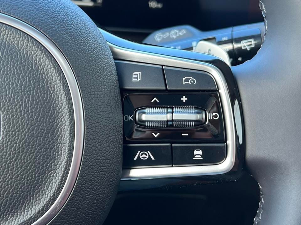 2025 Kia Carnival Hybrid SX