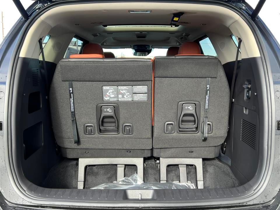 2025 Kia Carnival Hybrid SX