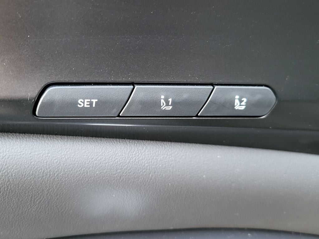 2025 Kia Carnival Hybrid SX