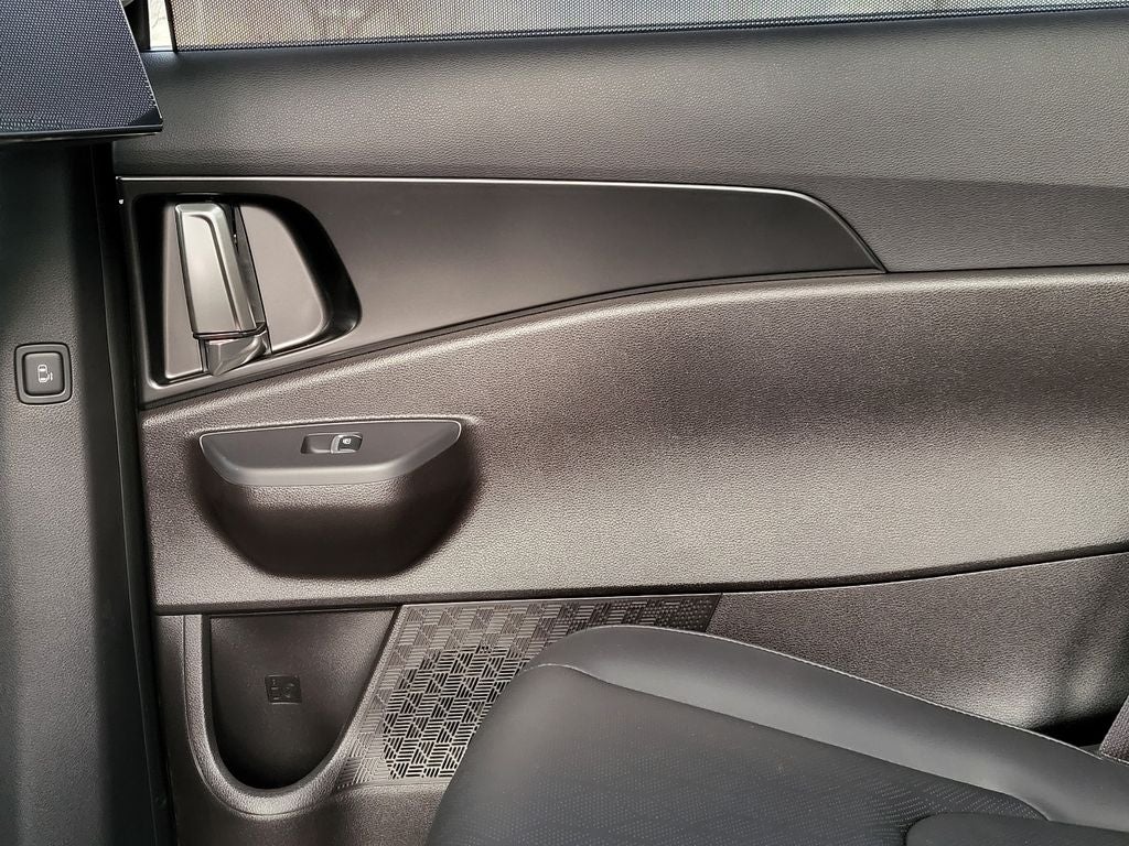 2025 Kia Carnival Hybrid SX