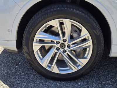 2023 Audi Q7 Premium