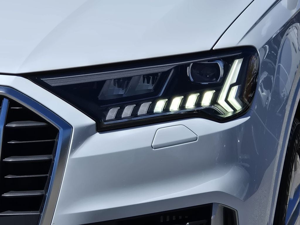 2023 Audi Q7 Premium