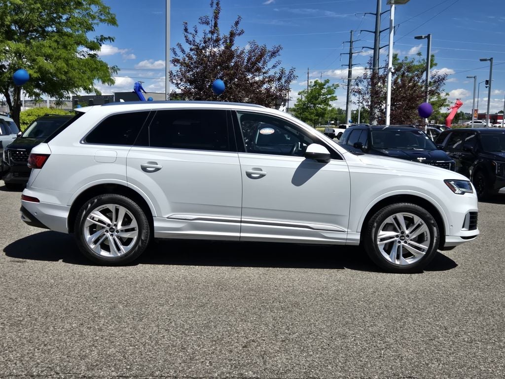 2023 Audi Q7 Premium