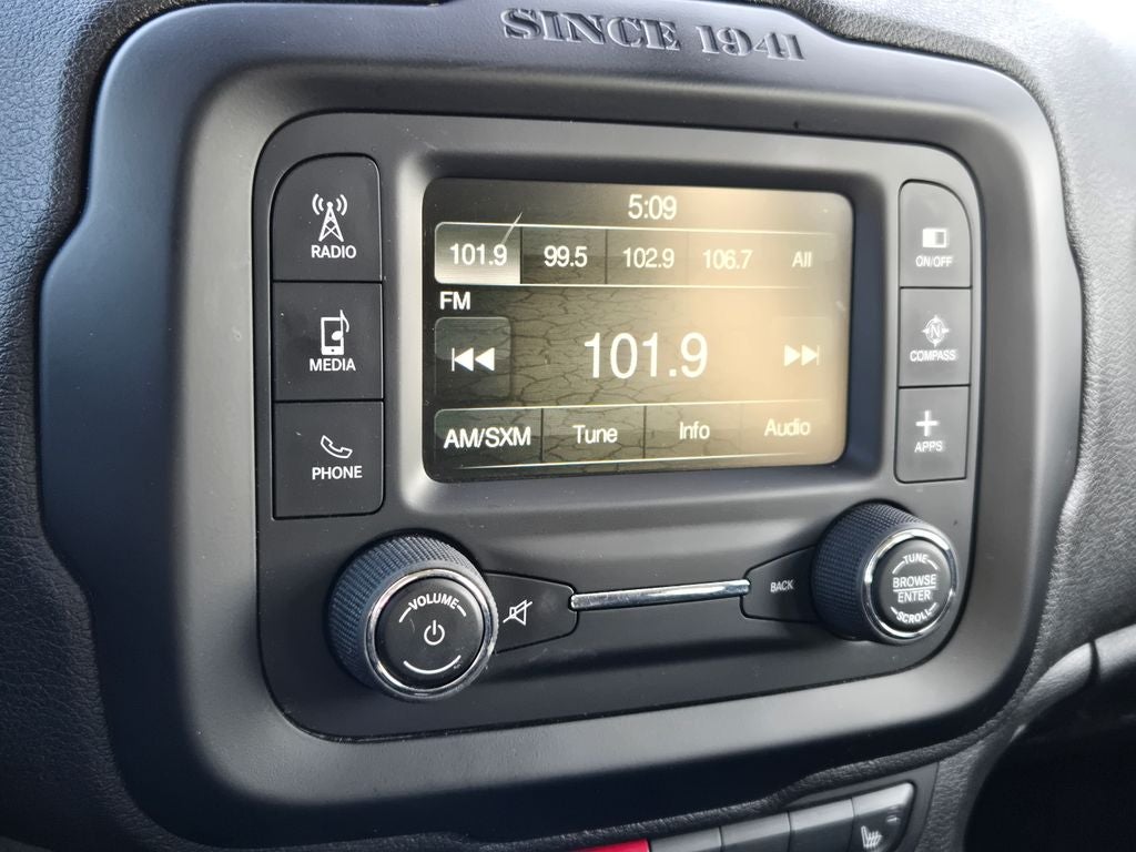 2017 Jeep Renegade Altitude